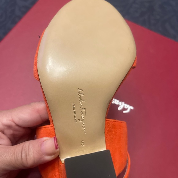 Salvatore Ferragamo sandal - Picture 4 of 4